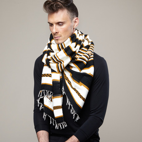 How to wear a neck scarf male How to wear a neck scarf male