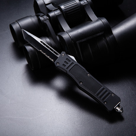 Mini Raven OTF Tactical Knife // Serrated