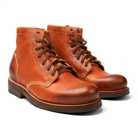 Irving Lace-Up Boot // Camel