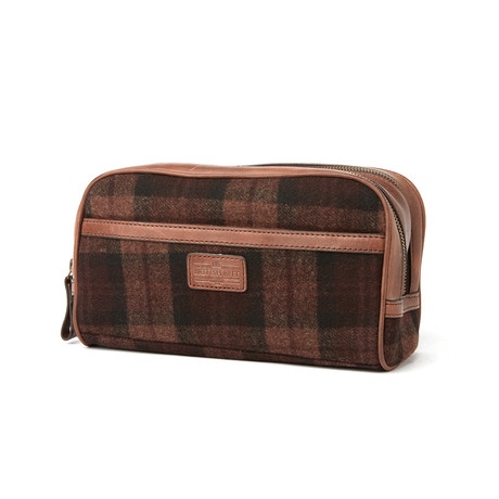 Woodchester Wash Bag // Brown Check