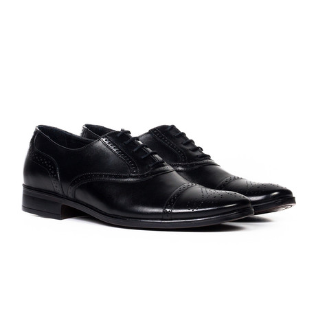 Patent Leather Derby // Black