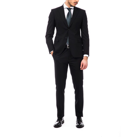 Pietro Classic Fit Suit // Black