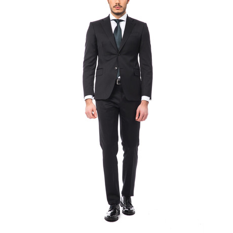Gustavo Classic Fit Suit // Black