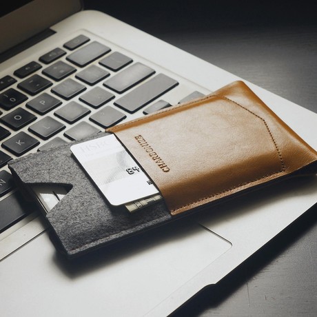 Leather + Wool Felt iPhone Wallet // Brown