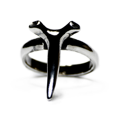 Thorn Ring // Silver