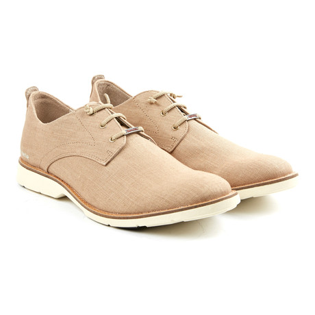 Casual Low-Top Shoe // Light Brown