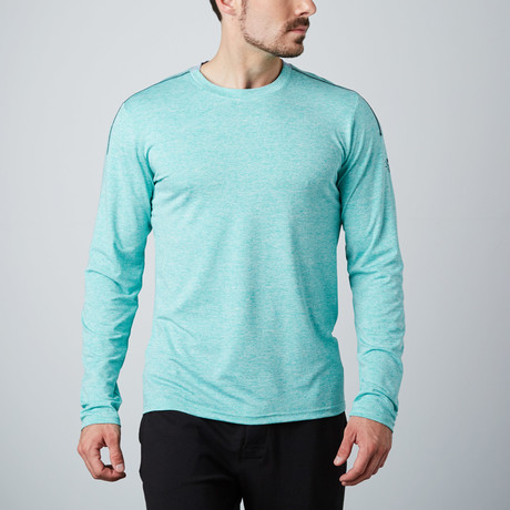 Venture Fitness Tech Long-Sleeve T-Shirt // Green