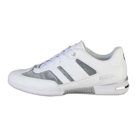 Motegi Low-Top Sneaker // White
