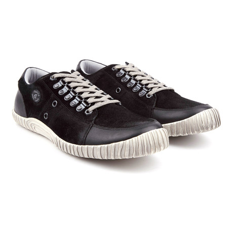 Lucky Dog Low-Top Leather Sneaker // Black
