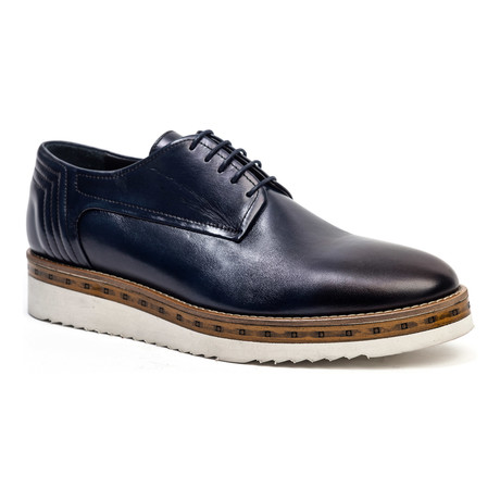 Casual Wooden Derby // Navy