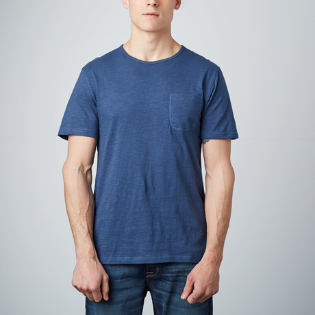 Chase Tee // Arctic Blue
