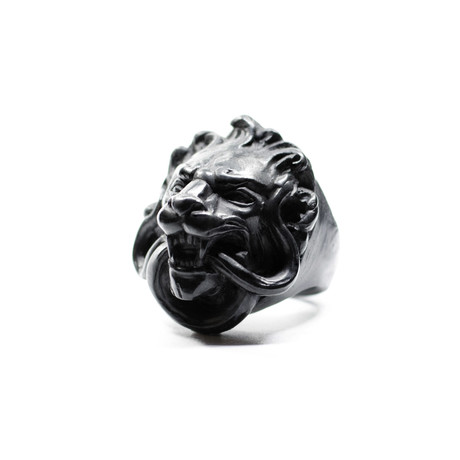 Lion Ring // Black