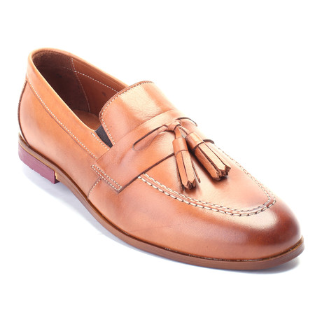 Apron Tassel Loafer // Tobacco