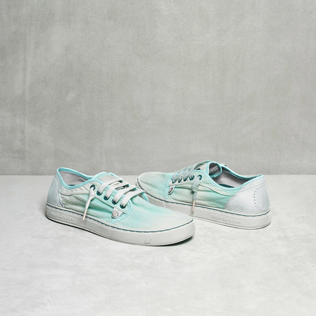 Heisei Gradient Sneaker // Pale Blue