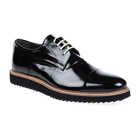 Thick Sole Patent Derby // Black