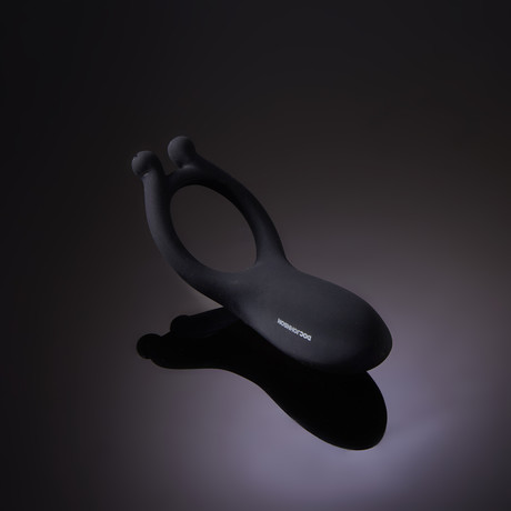 Rechargeable Vibrating C-Ring + Water Based Glide // Black