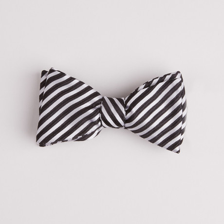 Jacquard Diagonal Stripe Bow Tie // Black + White