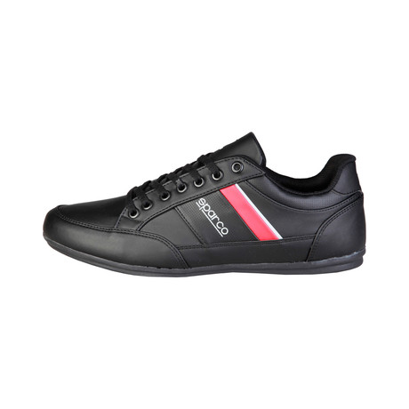 Zolder Low-Top Sneaker // Black