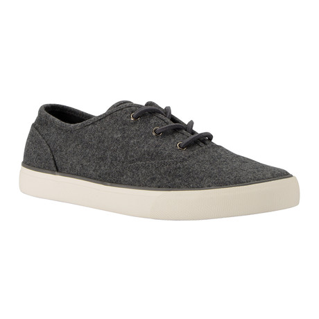 Neptune Low-Top Sneaker // Charcoal + White