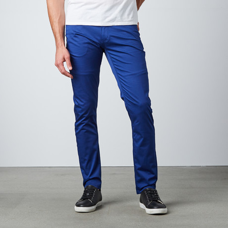 Relaxed Fit Chino Pant // Navy