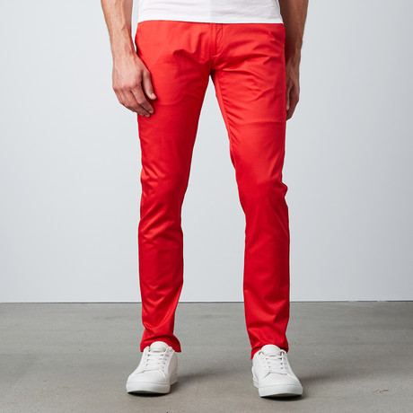 Relaxed Fit Chino Pant // Red