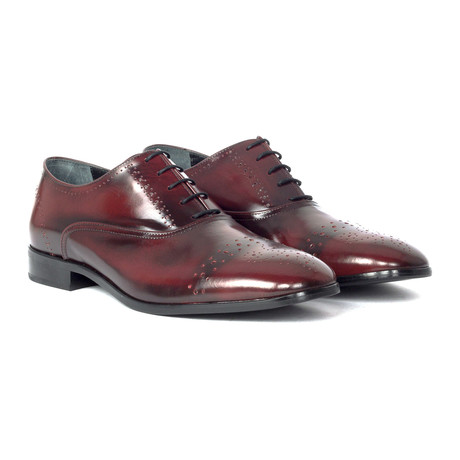 Perforated Toe Brogue Oxford // Cranberry
