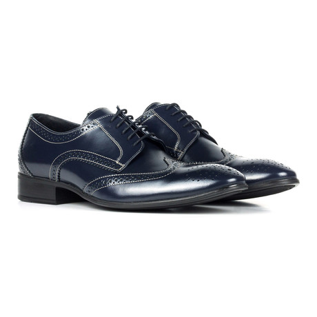 Contrast Stitched Leather Wingtip Full Brogue Derby // Black