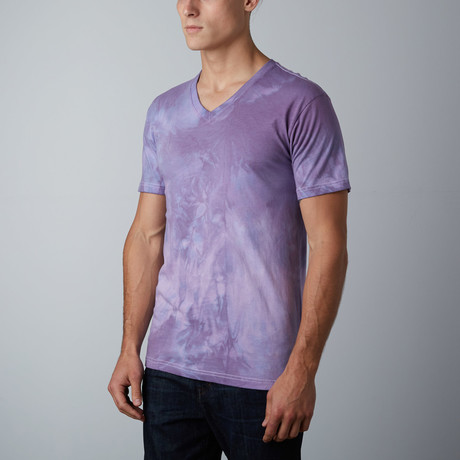 Ultra Soft Hand Dyed V-Neck // Lavender