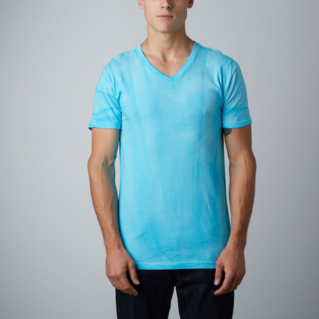 Ultra Soft Hand Dyed V-Neck // Vintage Sky Blue