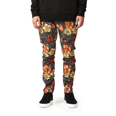 Zespy Dark Floral Pant // Multi