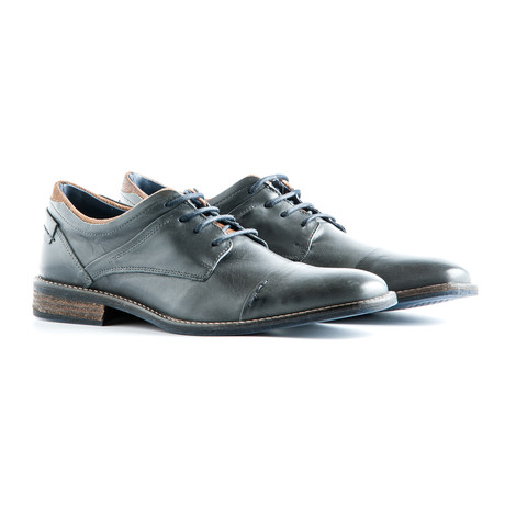 Downton Low Shoe // Dark Grey