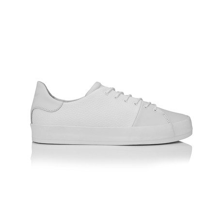 Carda Low-Top Sneaker // White         (US: 7)