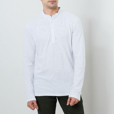 Davos Henley // White