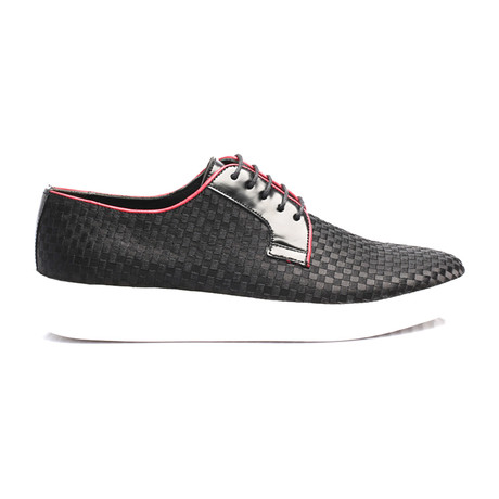 Woven Contrast Piped Derby Sneaker // Black         (Euro: 40)