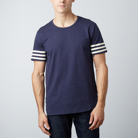 Mason Tee // Navy