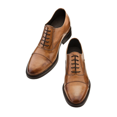 Beverly Hills Cap-Toe Oxford // Brown         (US: 7)