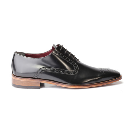 Patent Perforated Toe Brogue Oxford // Black