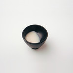 2 Moon Bowls (1 black + 1 white)