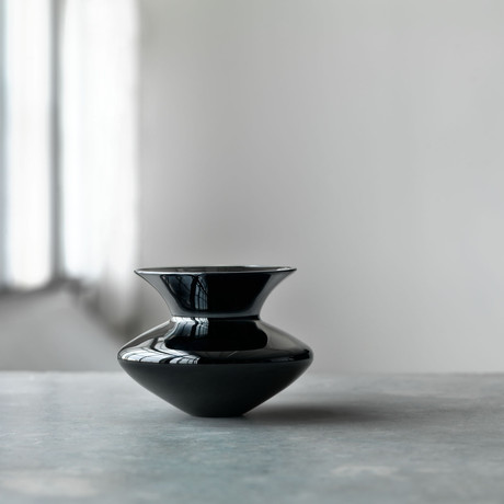 Alev Siesbye Vase- Small Black