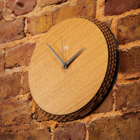 Edge Clock Oak Grey