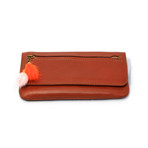 Kat Clutch Antique Tan