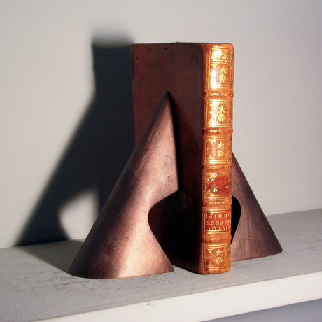 Triangular Bookend 5.51"