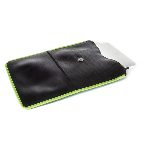 Zalva Tiretube  Laptop Cover // Green