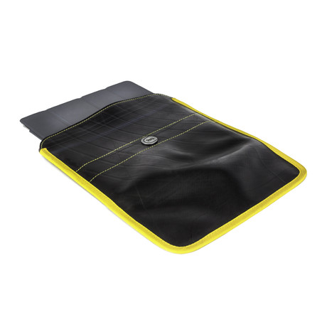 Zalva Tiretube Tablet/iPad Cover // Yellow