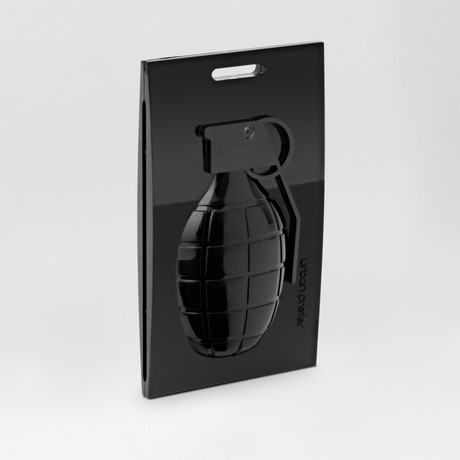 Energy Saving Card Holder // Grenade  (Black)