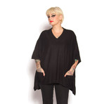 V-Neck Two Pocket Poncho // Black