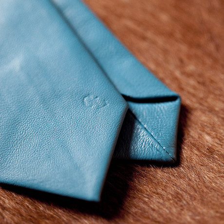 Leather Tie // Manhattan Blue 