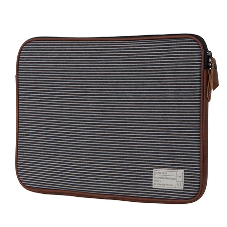 Fleet MacBook Pro Sleeve // Black, Grey Stripe (13")