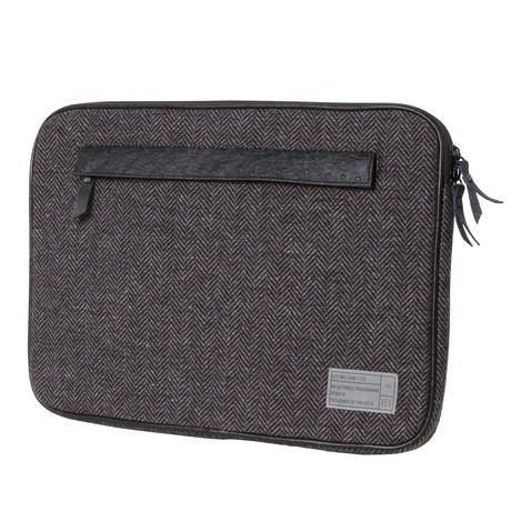 Drake MacBook Pro Sleeve w/ Pocket // Black, Grey Herringbone (13")