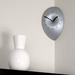 SLICE Corner Clock (Metallic Bronze)